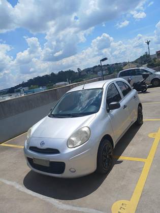 NISSAN MARCH 1.0 ACTIVE 16V FLEX 4P MANUAL